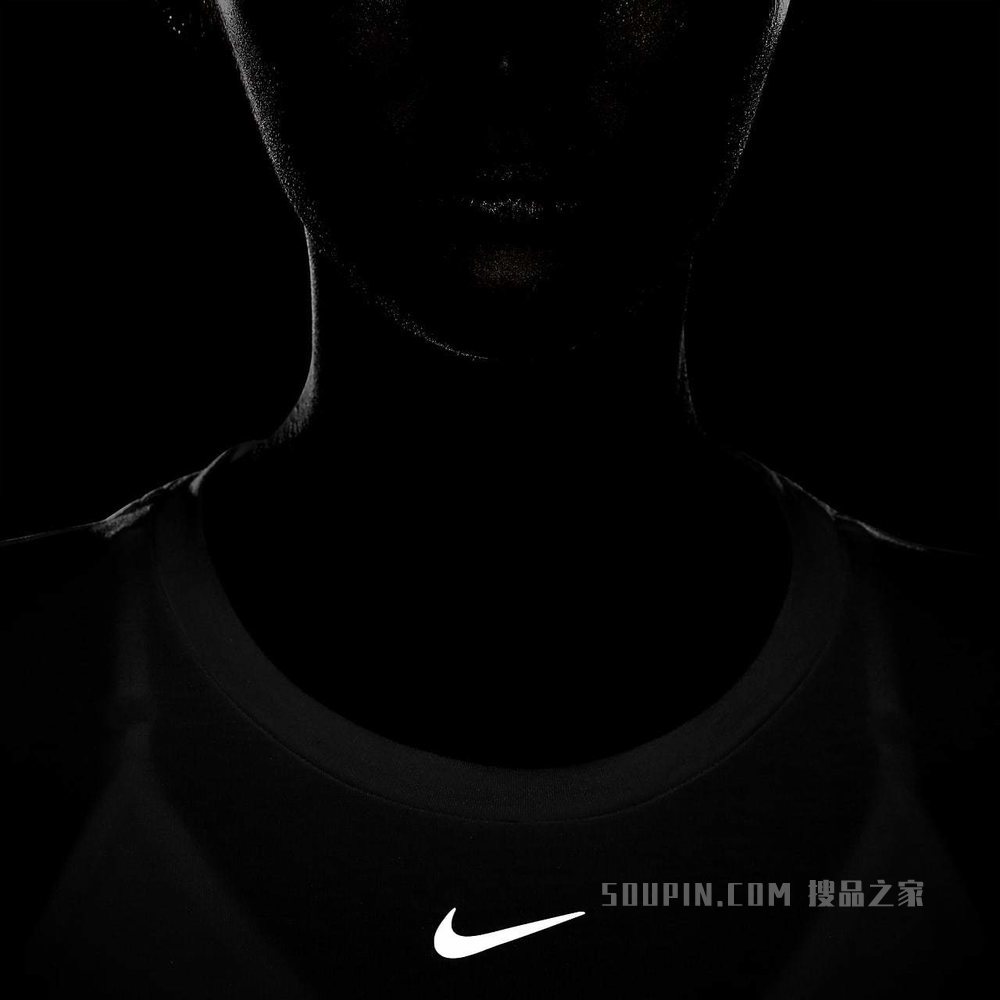 Nike Dri-FIT One Luxe 女子长袖上衣