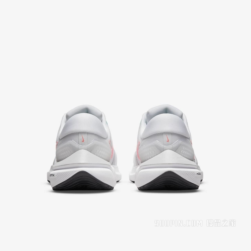 Nike Air Zoom Vomero 16 女子跑步鞋