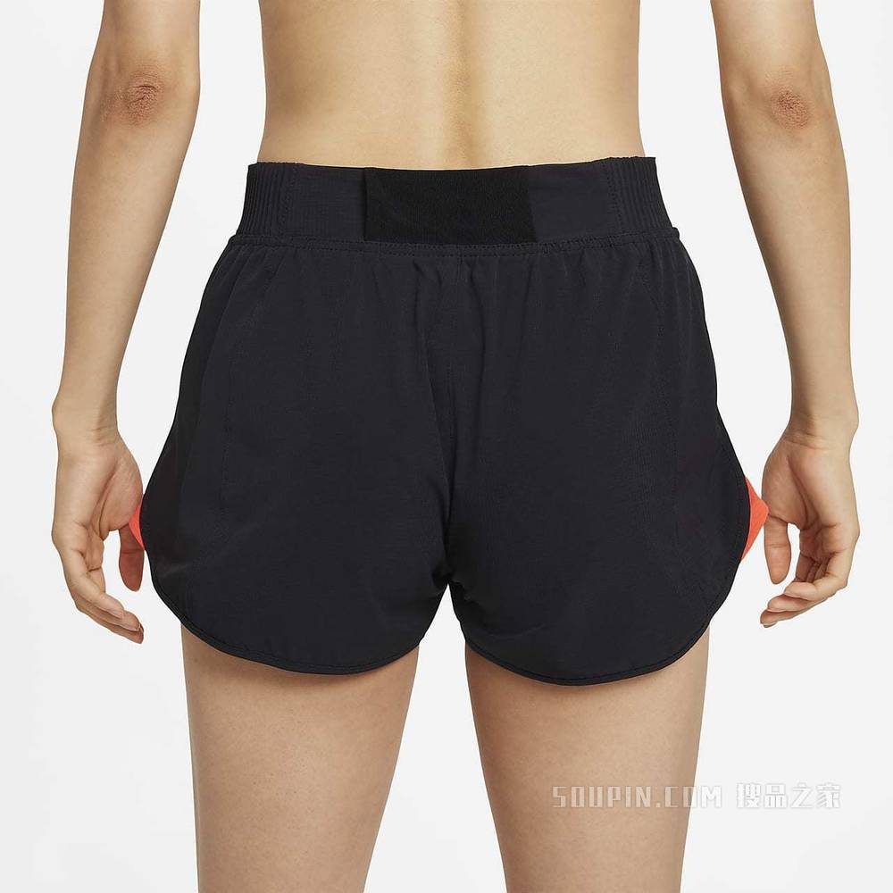 Nike Run Division Tempo Luxe 女子跑步短裤