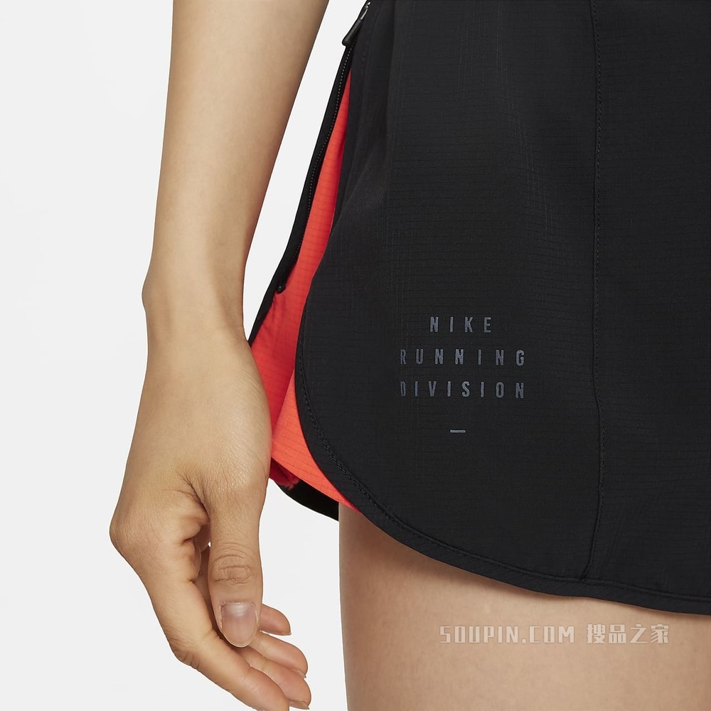 Nike Run Division Tempo Luxe 女子跑步短裤
