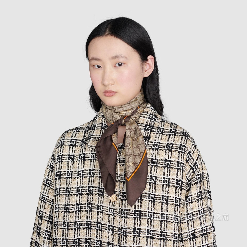 GG马衔扣印花真丝围巾 米色和乌木色