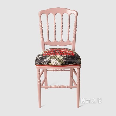 饰花朵提花木质椅子 粉色木料