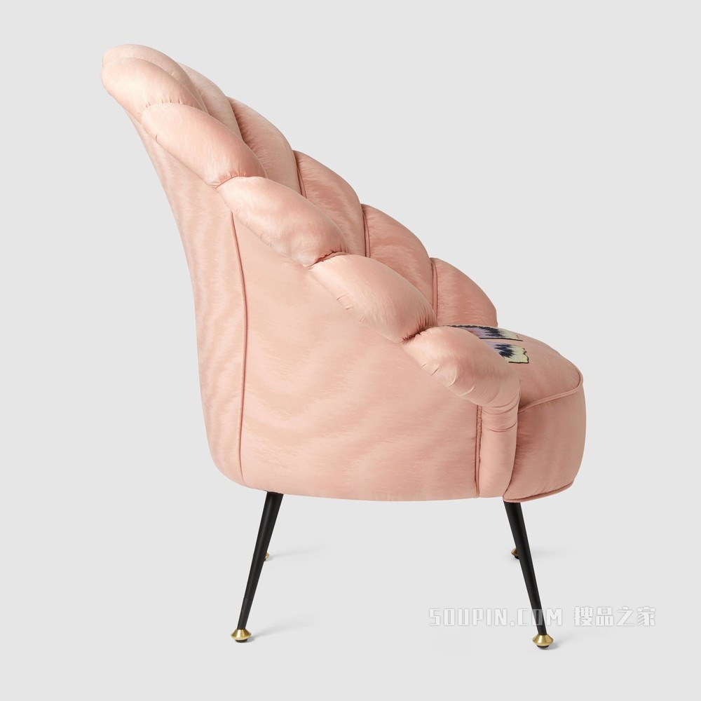 蝴蝶刺绣云纹织物扶手椅 浅粉色云纹织物