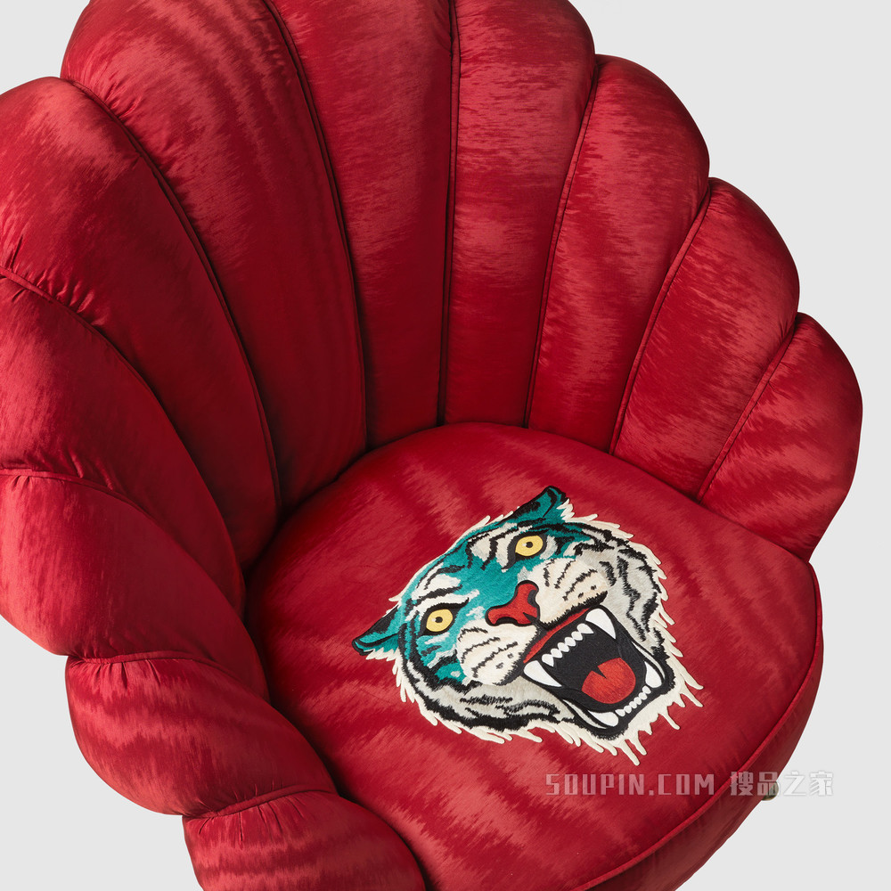 老虎刺绣云纹织物扶手椅 红色云纹