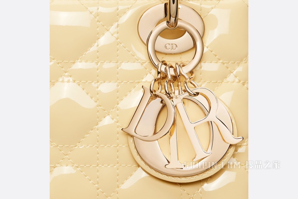 小号 Lady Dior 手袋 浅黄色漆皮牛皮革藤格纹