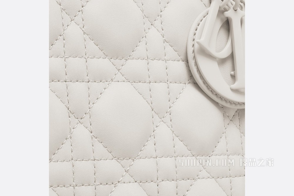 中号哑光 Lady Dior 手袋 奶白色哑光牛皮革藤格纹