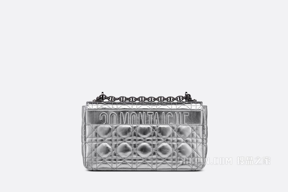 中号 Dior Caro 手袋 银色调褶皱金属光泽牛皮革 Dior Spatial 图案
