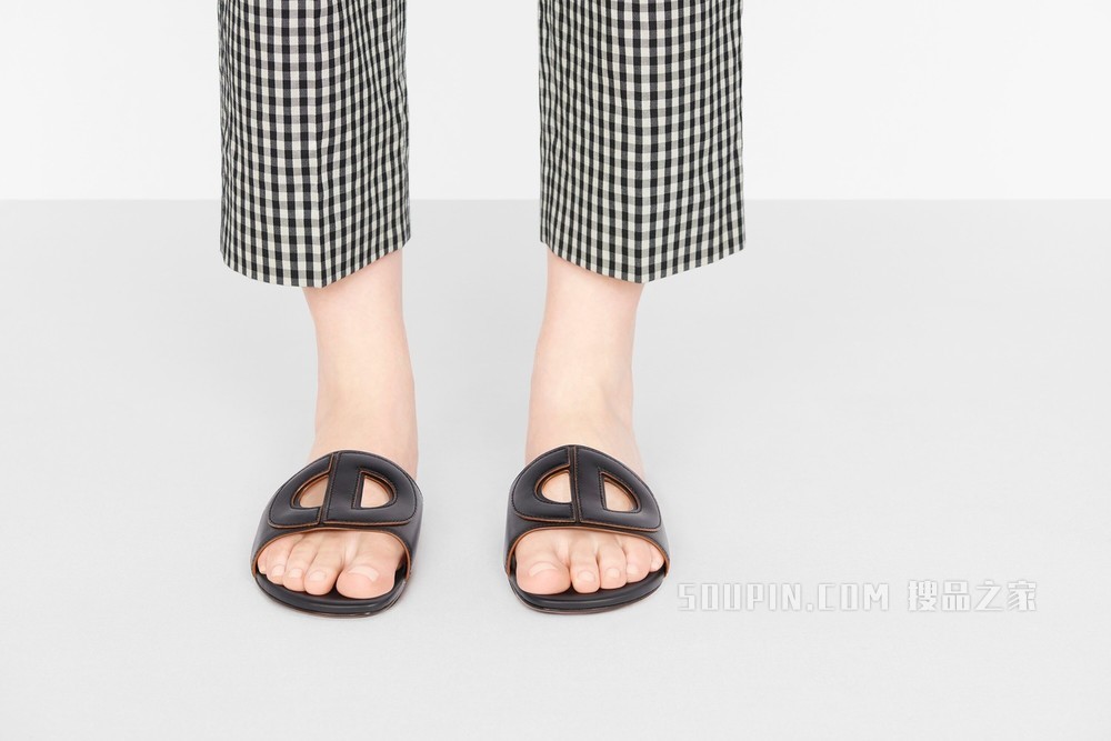 D-Club 凉拖 黑色牛皮革