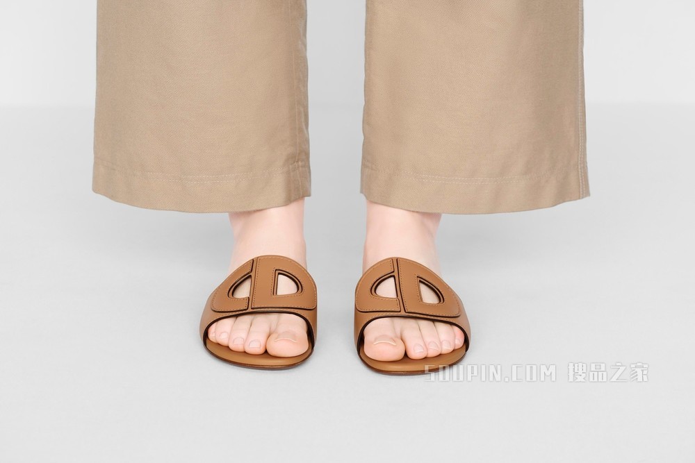 D-Club 凉拖 驼色牛皮革