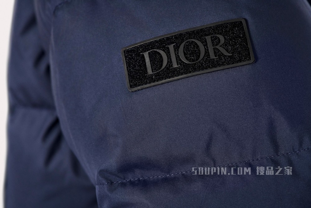 夹克 海军蓝色科技面料“DIOR”标志补丁