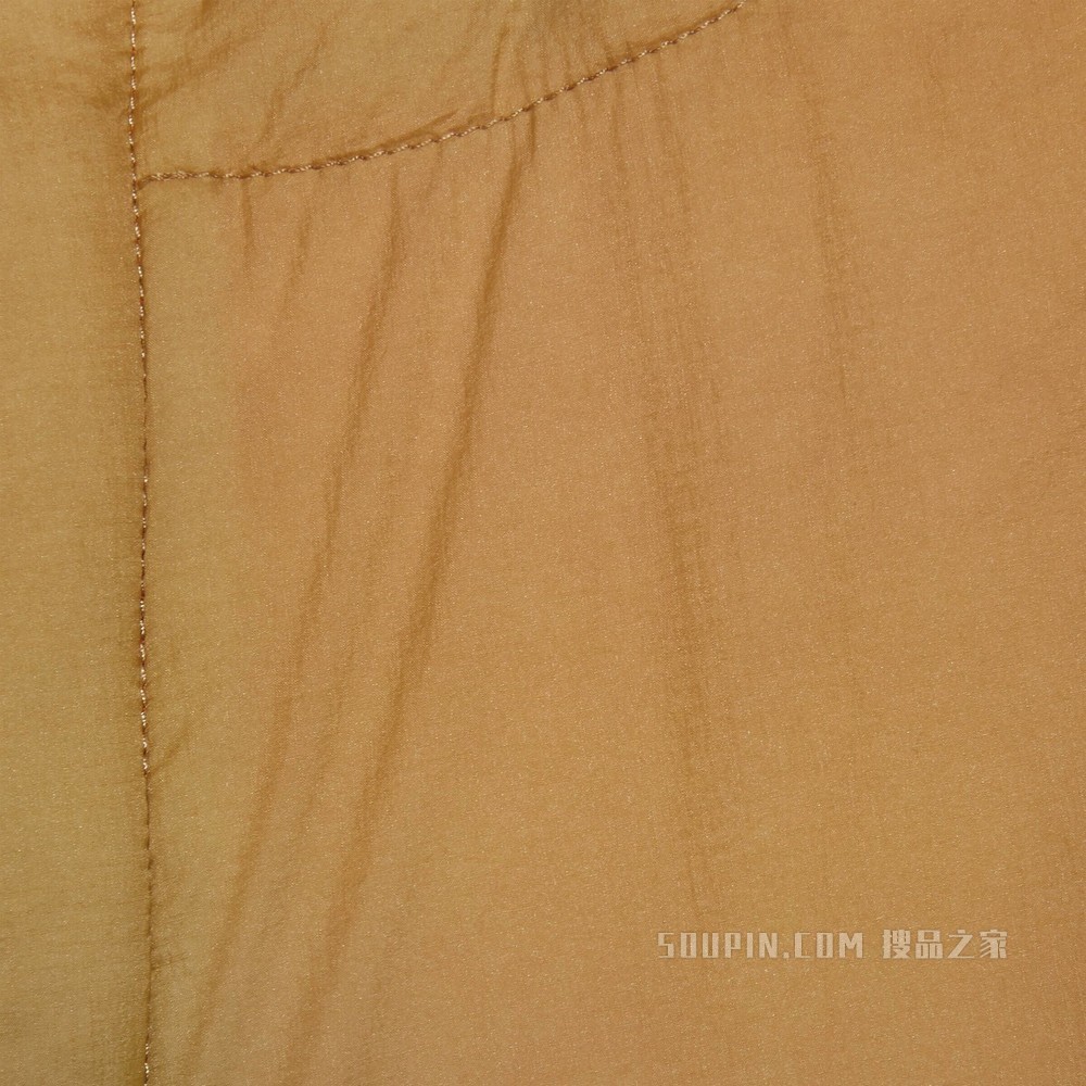 The North Face x Gucci联名系列防寒夹克 浅蓝色和米色