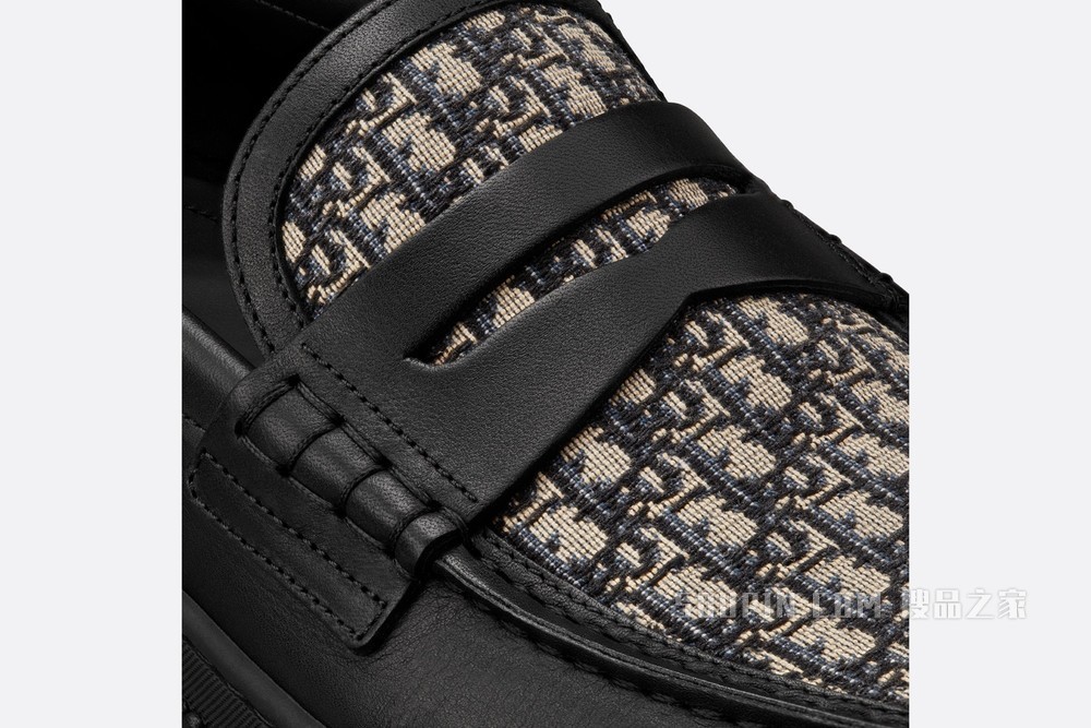 Dior Explorer 乐福鞋 黑色光滑牛皮革米色和黑色 Oblique 印花
