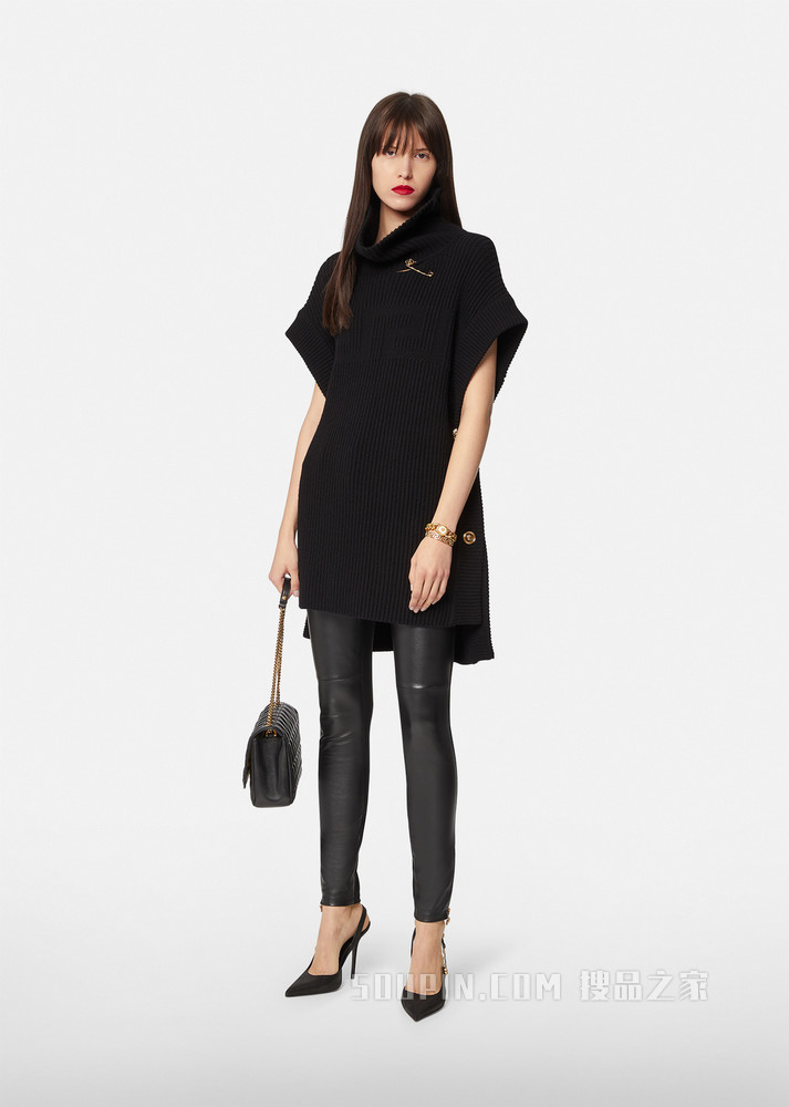 安全别针羊毛斗篷