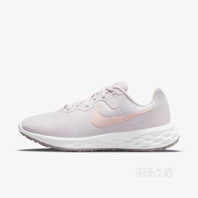 Nike Revolution 6 NN 女子跑步鞋