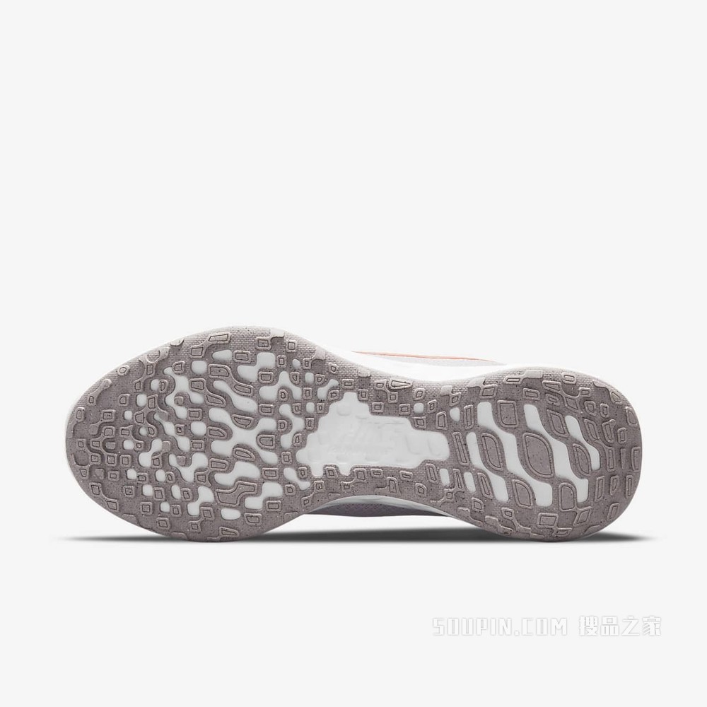 Nike Revolution 6 NN 女子跑步鞋