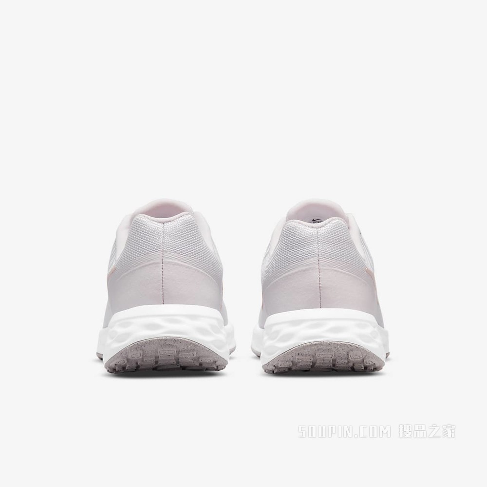 Nike Revolution 6 NN 女子跑步鞋
