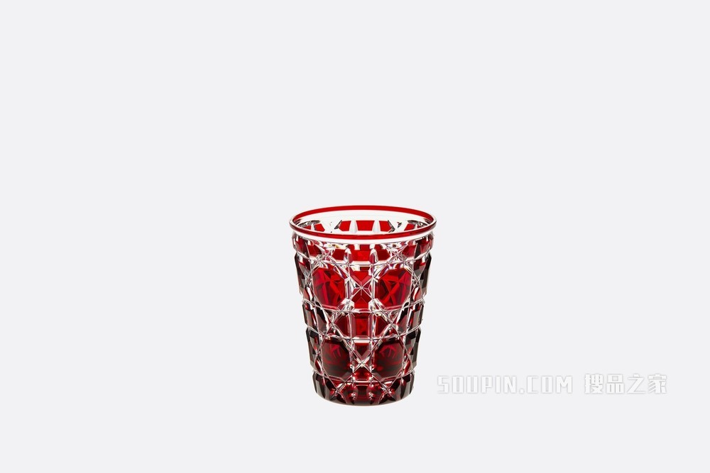 红色玻璃杯 藤格纹图案