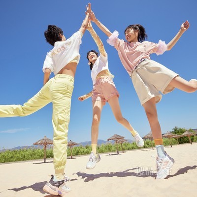 adidas neo BOUJIRUN 低帮休闲运动鞋