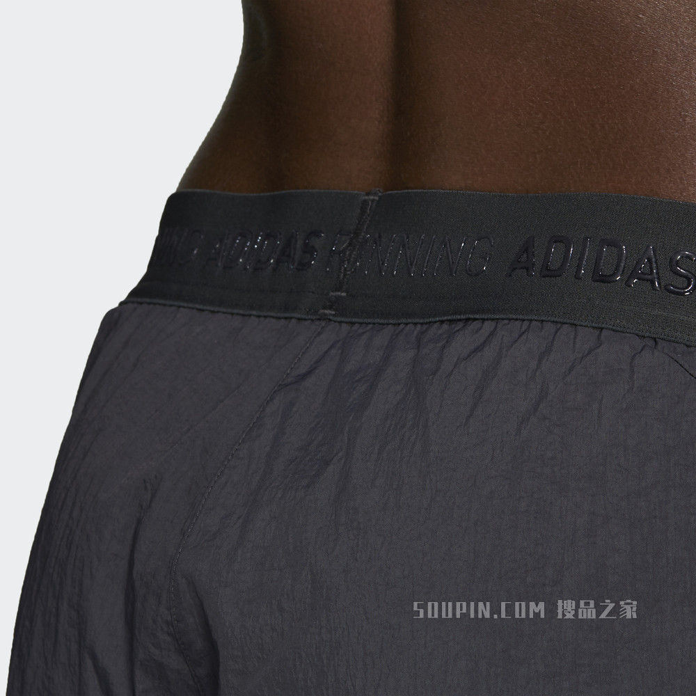 ULTRA SHORT W 夏季跑步运动短裤