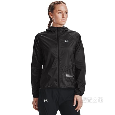 女士UA Qualifier Storm Packable夹克