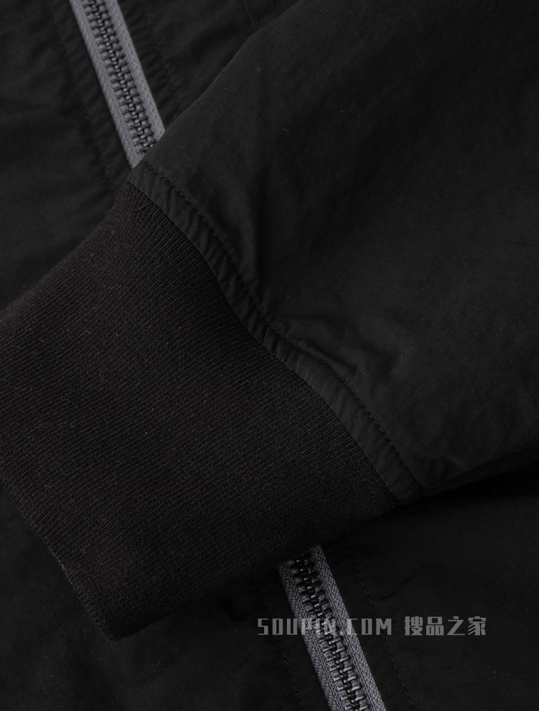 Calvin Klein 男士双面穿立体拼色印花夹克外套J319780