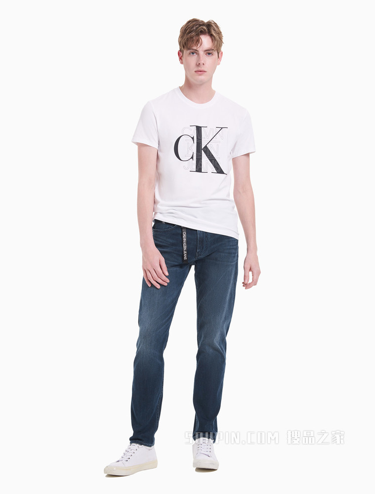 Calvin Klein 男装时髦楔形版刺绣水洗弹力牛仔裤J317834