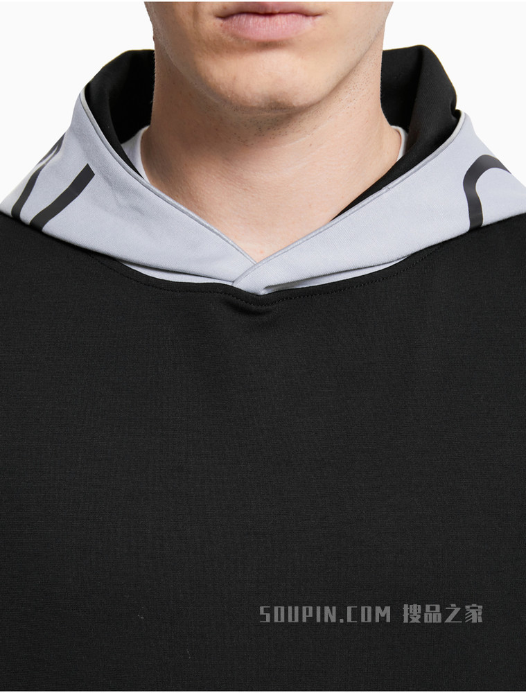 Calvin Klein 男女同款连帽撞色拼接LOGO印花卫衣J400150