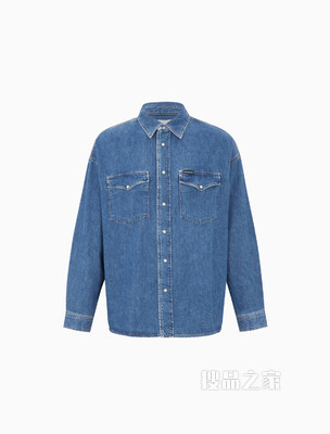Calvin Klein 男士纯棉翻领口袋水洗长袖牛仔衬衫J319041