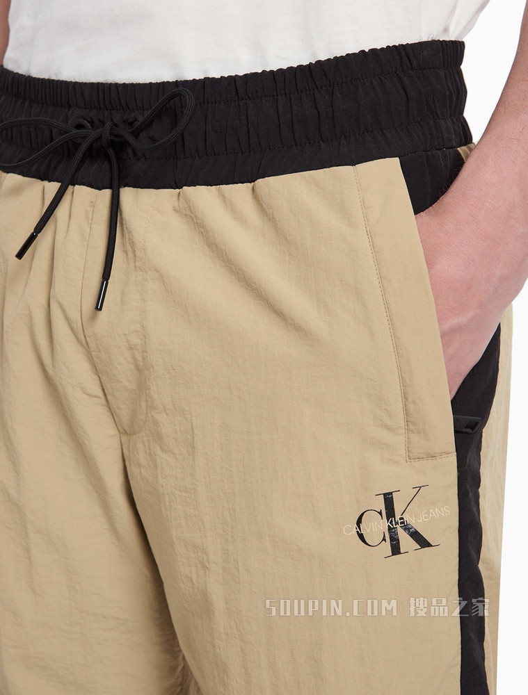 Calvin Klein 男装松紧腰潮流拼色束脚休闲长裤J318164