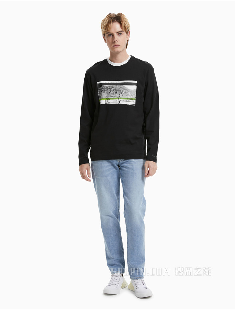 Calvin Klein 男装时尚复古图案印花圆领长袖T恤J319611