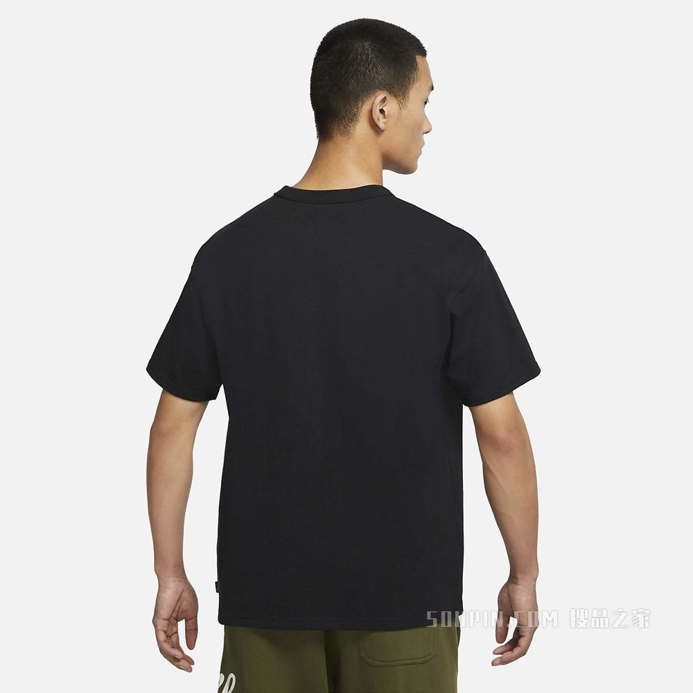 Nike Sportswear Premium Essentials 男子T恤