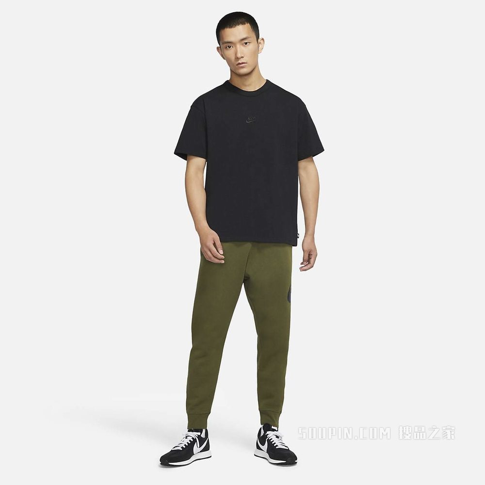 Nike Sportswear Premium Essentials 男子T恤