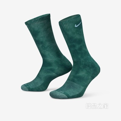 Nike Everyday Plus Cushioned Crew 运动袜（1 双）