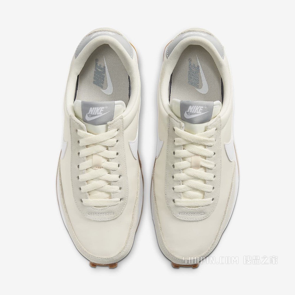 Nike DBreak 女子运动鞋