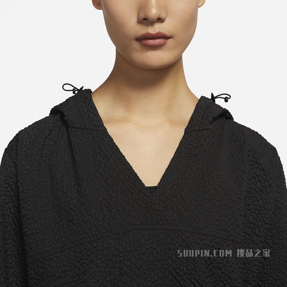 Nike Icon Clash 女子跑步梭织套头上衣