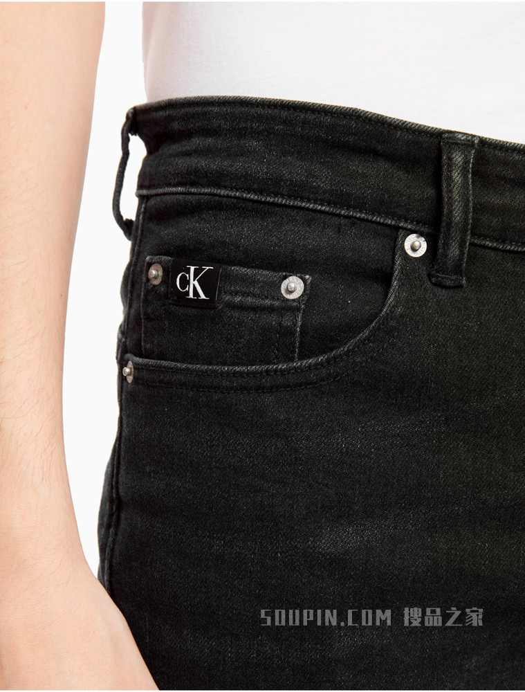 Calvin Klein 男士低腰楔形版黑色水洗时尚牛仔裤J319316
