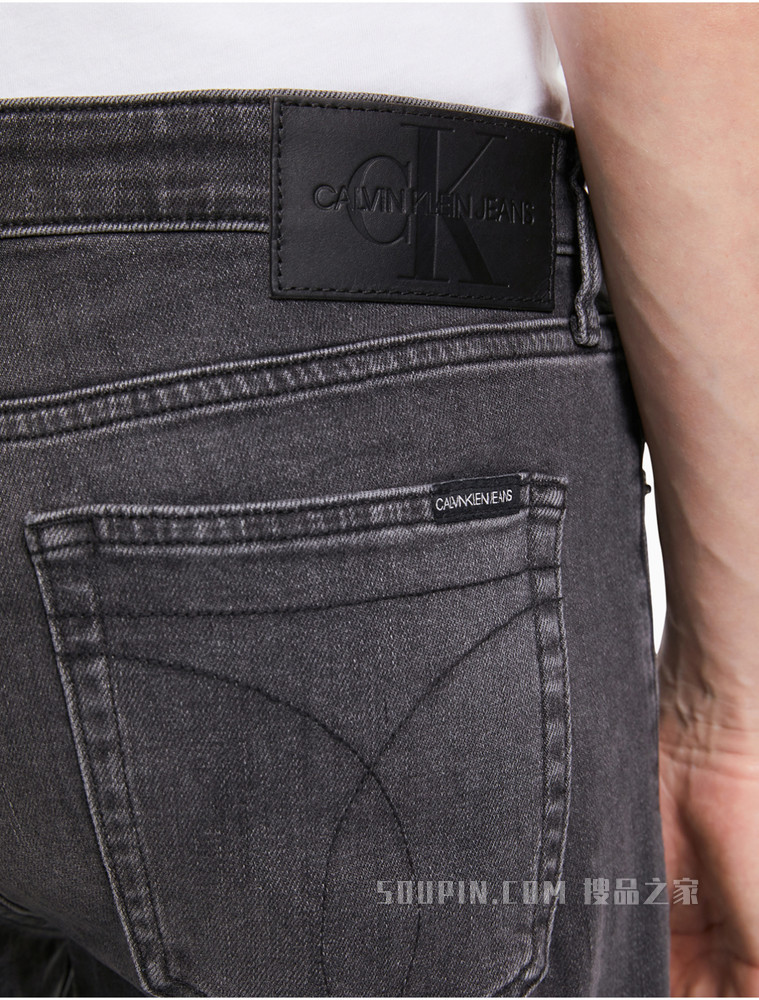 Calvin Klein 男士简约低腰合体破洞牛仔裤J317942