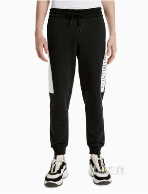 Calvin Klein 男装时尚休闲LOGO印花针织束脚长裤J319604