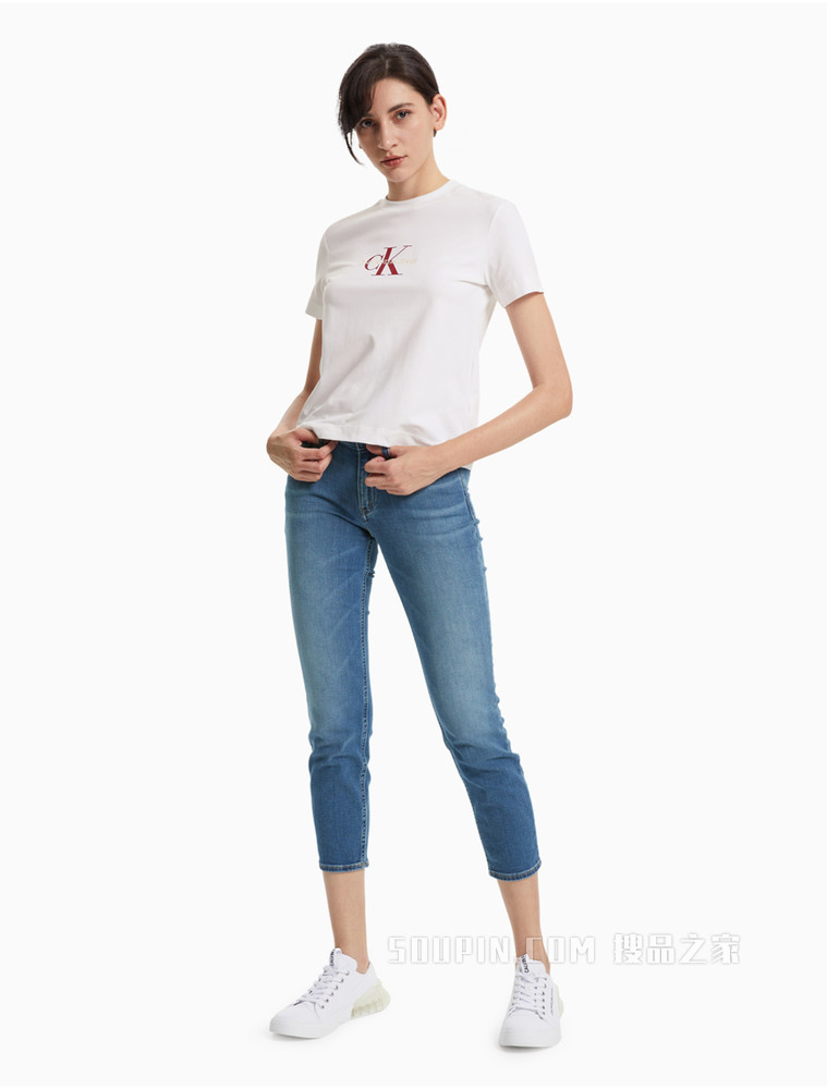 Calvin Klein 女士低腰款时尚水洗磨白猫须修身牛仔裤J216029