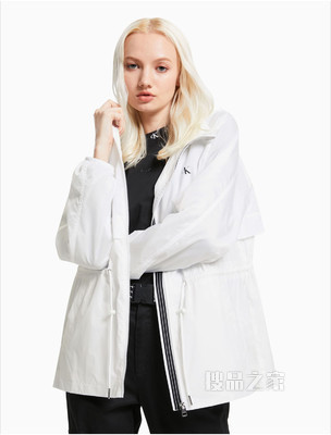 Calvin Klein 女装运动连帽抽绳收腰印花单夹克外套J216115