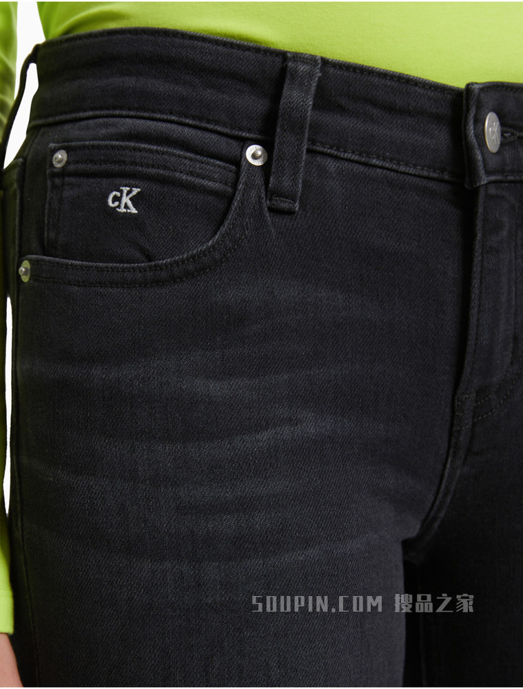 Calvin Klein女士黑色合体透气牛仔裤J216034