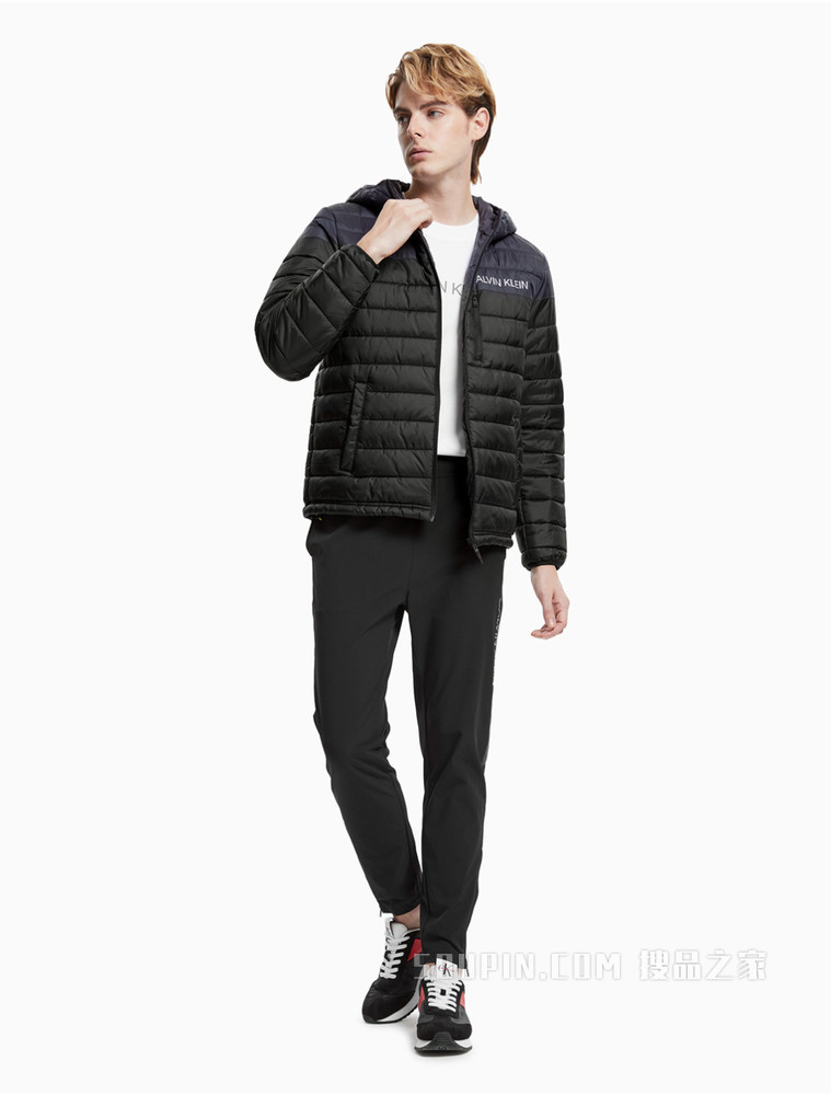 Calvin Klein 男装时尚连帽拉链前襟上下拼色绗缝外套4MF1O502