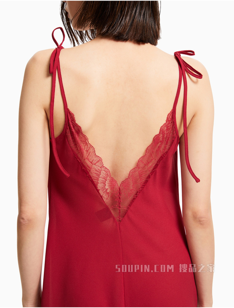 【黑标系列】Calvin Klein 女士新年红蕾丝深V吊带睡裙QS6740