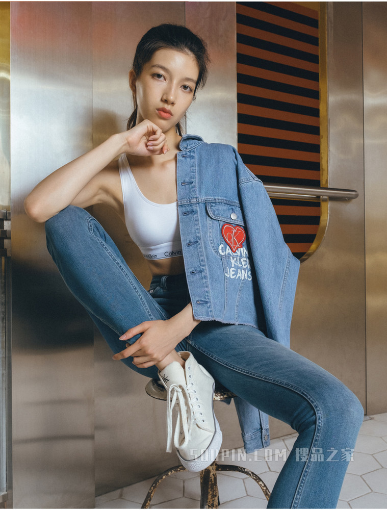 【JENNIE同款摩登引力带】Calvin Klein 女士背心式文胸 F3785AD