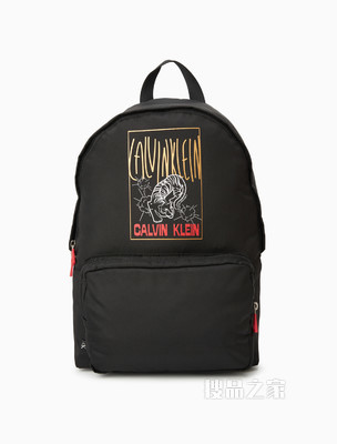 【虎年限定】Calvin Klein 男士新春虎纹印花双肩包HH3054
