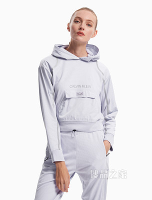 Calvin Klein 女装套头连帽反光LOGO及压条长袖运动卫衣4WF1W300