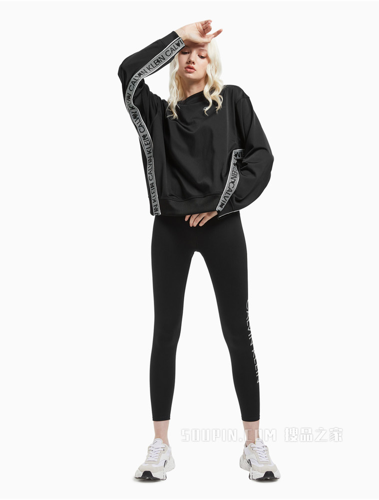 Calvin Klein 女士宽松圆领简约时尚休闲长袖T恤4WF1W306