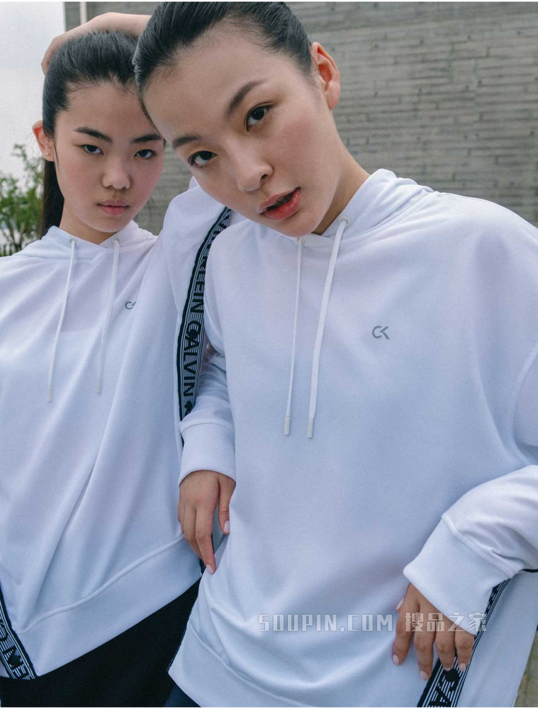 Calvin Klein 女士连帽织带印花LOGO抽绳时尚卫衣4WF1W305