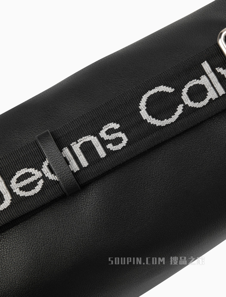 Calvin Klein 女士可调节织带LOGO压印单肩水桶包DH2938
