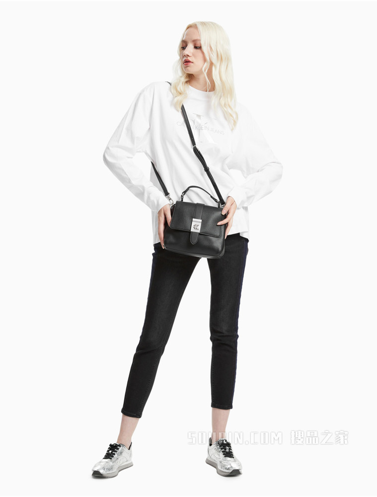 Calvin Klein 女包金属LOGO扣质感纹理单肩斜挎包DH2794